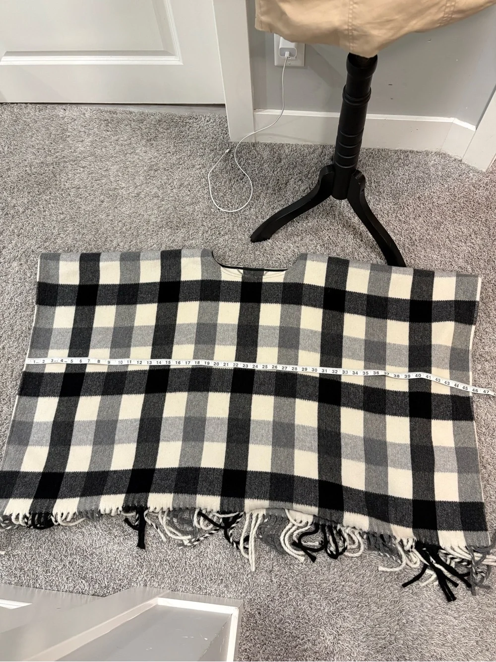 Michael Kors Black & White Plaid Fringe Wool blend Poncho - Picture 11 of 12